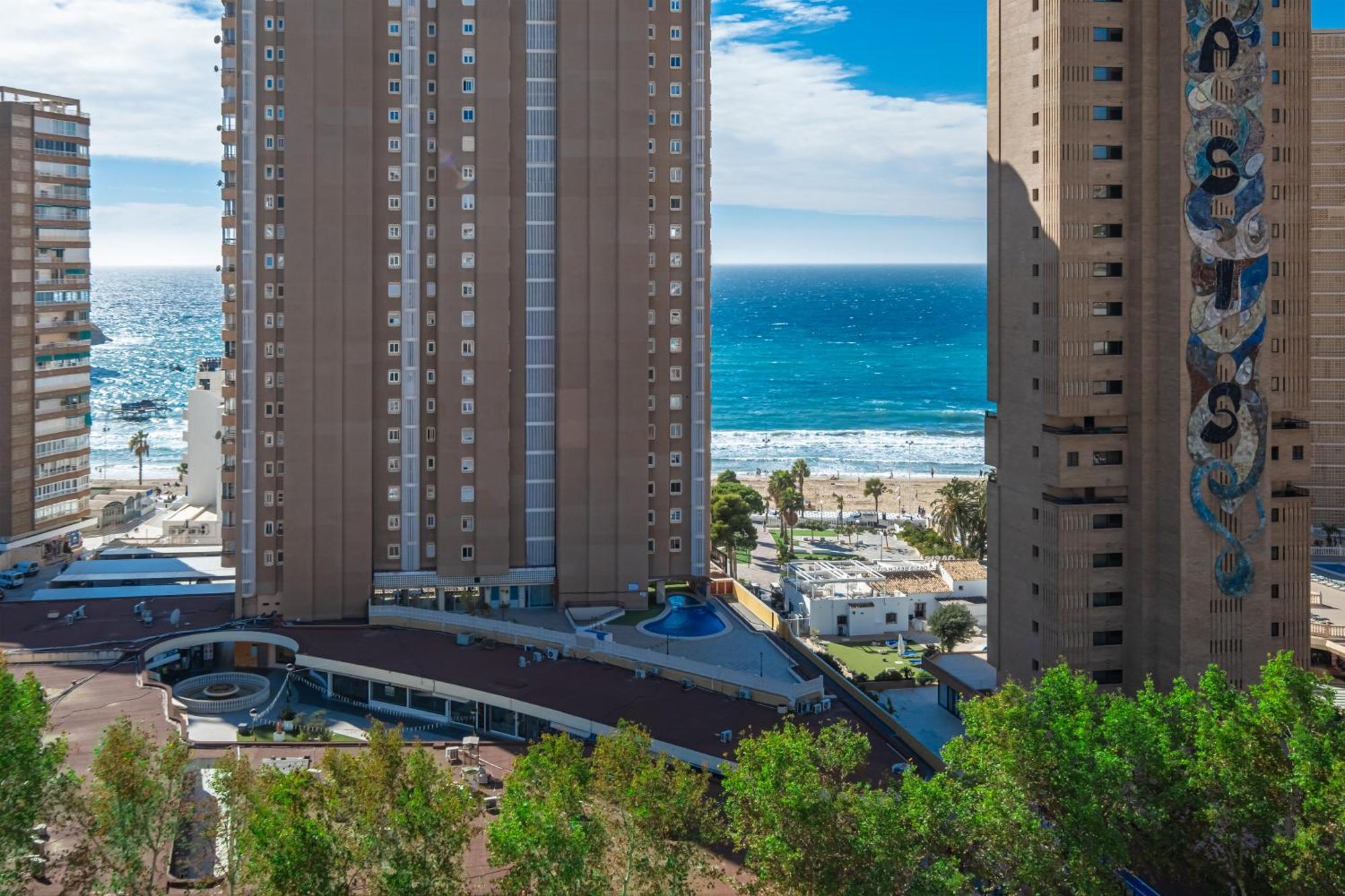 Albatros Deluxe 15-6 Apartment Levante Beach Бенидорм Екстериор снимка