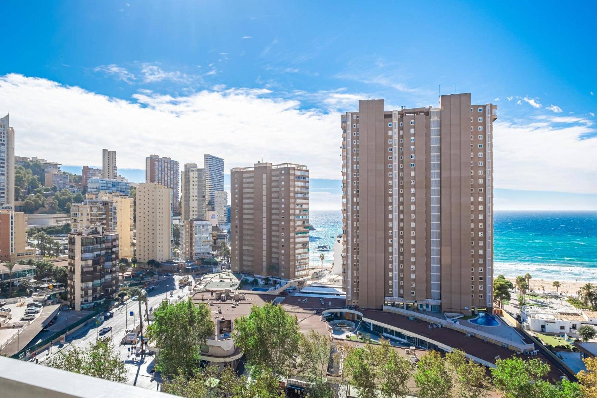 Albatros Deluxe 15-6 Apartment Levante Beach Бенидорм Екстериор снимка